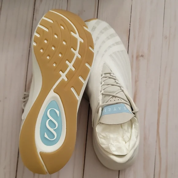 Saysh by Allyson Felix - Picture 4 of 11